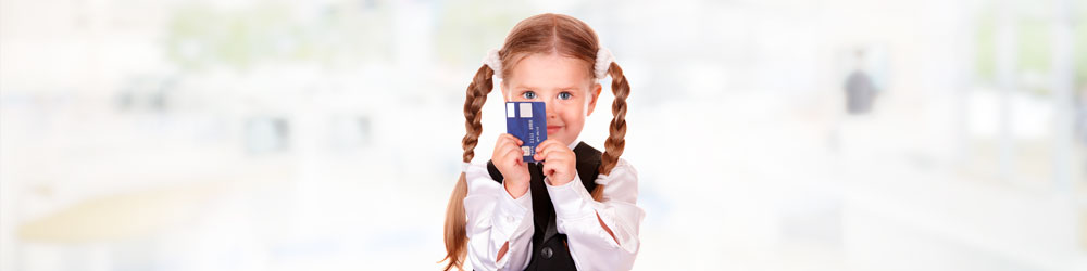 Банковские карты для детей: зачем это нужно
