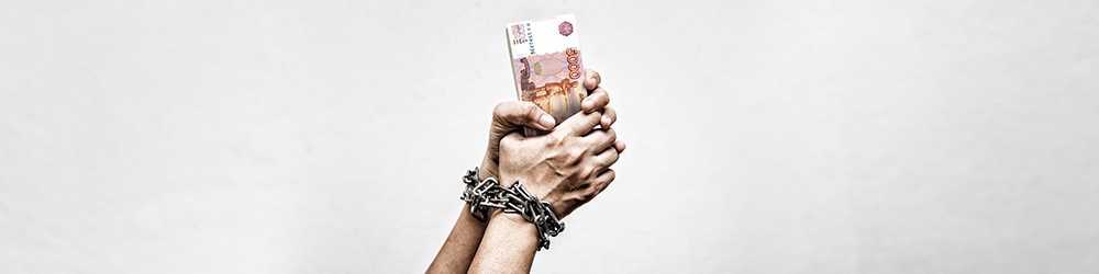 Телефон спасения: в РФ заработает инструмент против «зарплатного рабства»